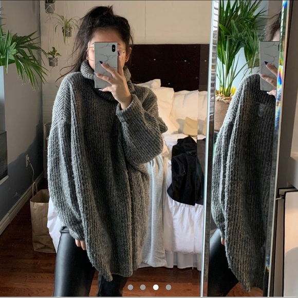 ‼️SOLD‼️ Zara Chunky Knit Sweater | Size S - Picture 3 of 3